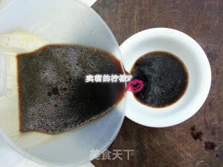 Winter Recipe: [1] How to Use A Soymilk Machine to Make Stewed Pork Skin Jelly recipe