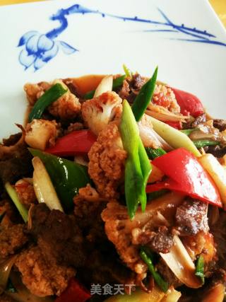 Stir-fried Cauliflower with Beef recipe