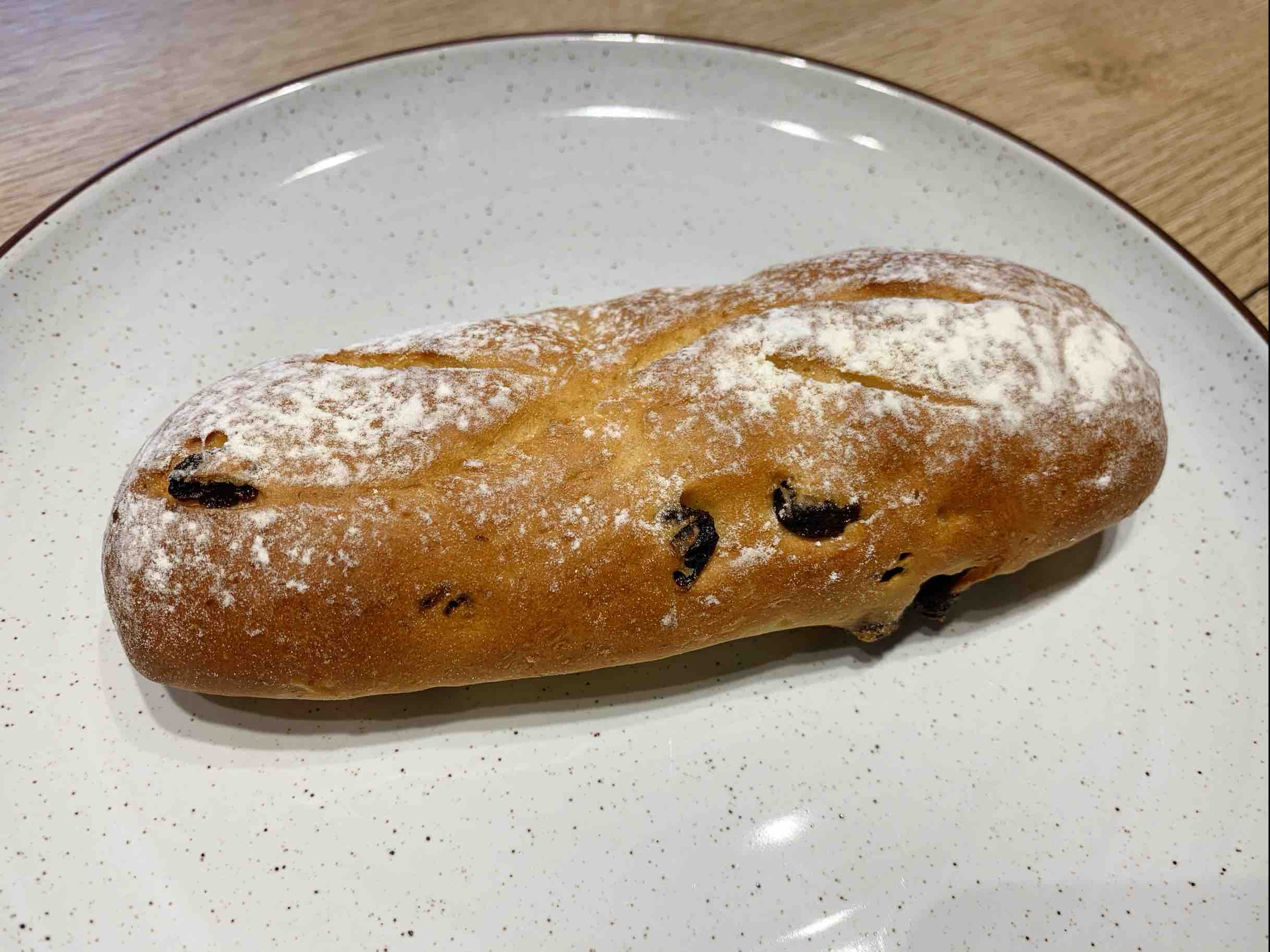 Whole Wheat Cheese Bread, Collision of Raisins and Red Beans recipe