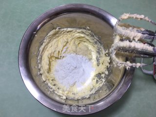 Sakura Matcha Pineapple Cake recipe