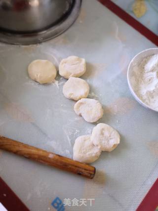 Refreshing Fried Dumplings with Miscellaneous Grains recipe