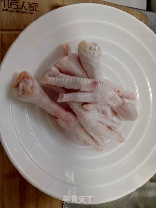 Spiced Chicken Feet recipe
