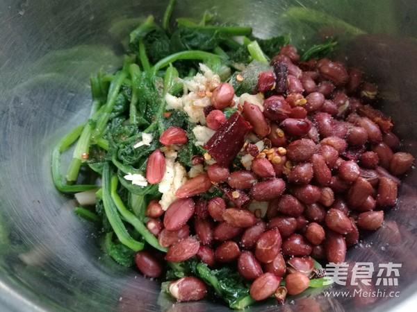 Nuts Spinach recipe