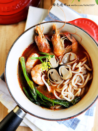 Tom Yum Goong Noodle Soup
