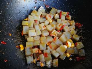 #团圆饭#garlic and Yellow Fried Jelly recipe