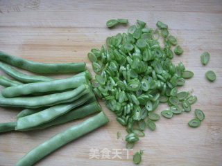 Steamed Dumplings with Pork and Lentil Noodles recipe