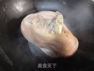 Stewed Trotters recipe