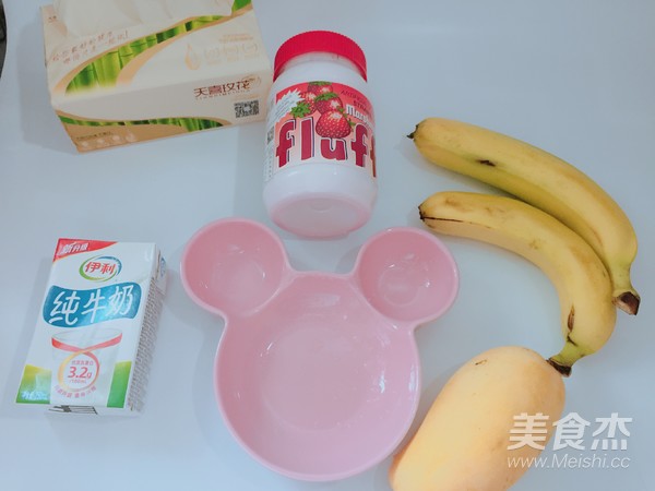 Strawberry Banana Mango Milkshake recipe