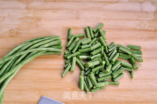 Fried Pork Ribs with Capers recipe