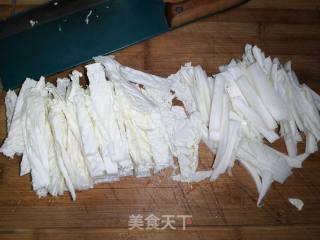 Stir-fried Noodles with Cabbage recipe