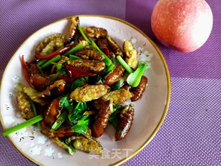 Dry Stir-fried Silkworm Pupa recipe