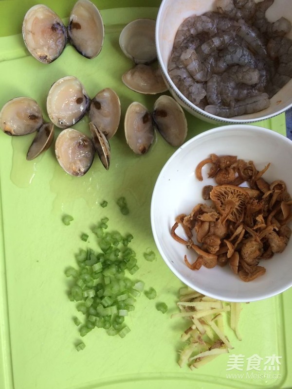 Clam and Shrimp Seafood Congee recipe