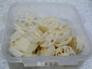 Twice-cooked Pork Roasted Lotus Root Slices recipe