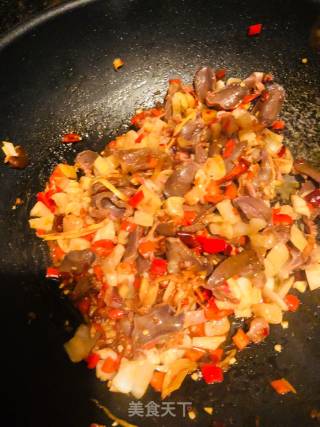 Sour and Spicy Chicken Gizzards recipe