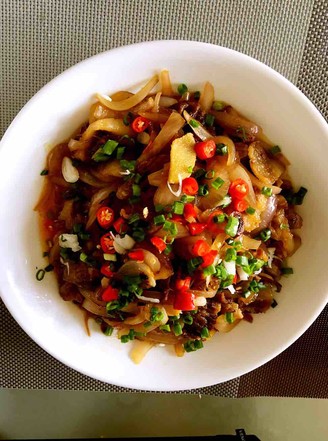 Stir-fried Twice-cooked Pork with Onions