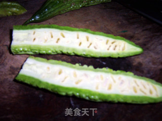 Zero Cooking Skills Can Also Make Healthy Dishes---fried Bitter Gourd with Oyster Sauce recipe