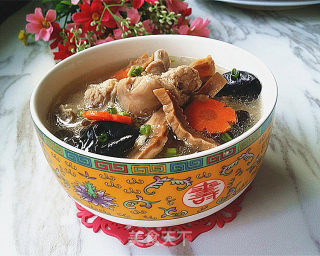 Wild Bamboo Shoots and Duck Legs in Clay Pot recipe