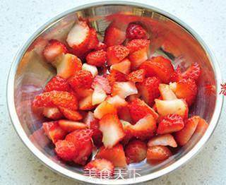 Lips and Teeth Leave Fragrance---yogurt Strawberry Cake recipe