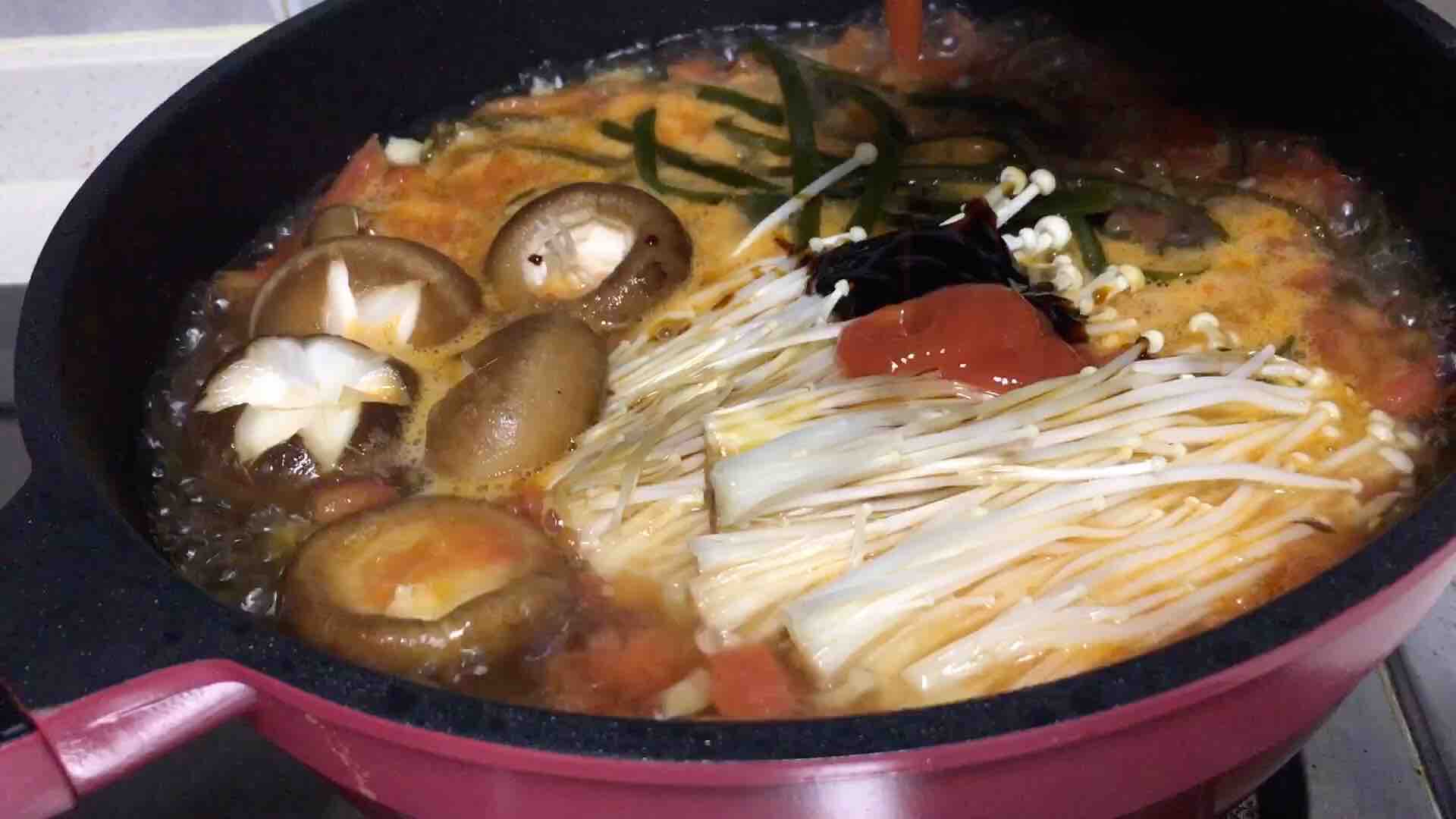 Tomato Hot Pot (family Simple Version) recipe