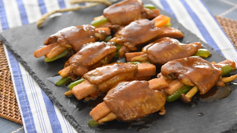 Boneless Chicken Wings with Vegetables recipe