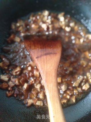 Rice Noodles with Mushroom Sauce recipe