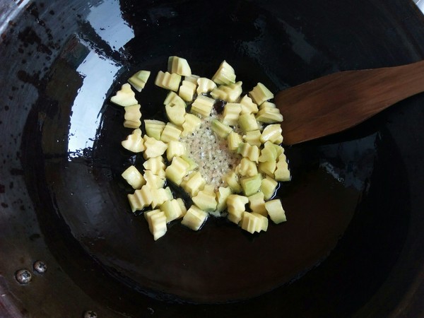 Stir-fried Lotus Root with Red Kidney Beans recipe