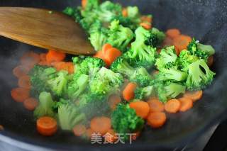 Baby Love Vegetables Cheese Broccoli recipe