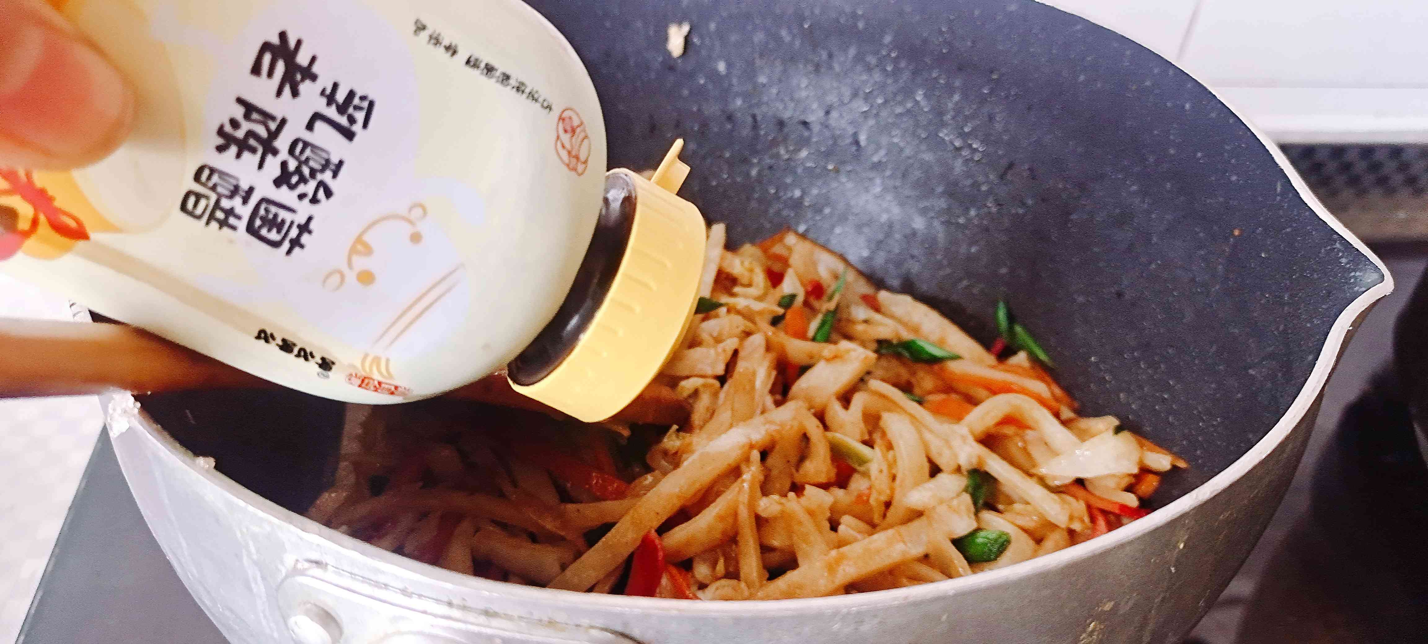 The Best Way to Eat Leftover Biscuits, A Quick and Easy Breakfast...home-made Stir-fry recipe