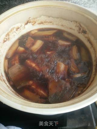 Braised Soybeans with Pork Belly and Eggs recipe