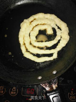 Twist The Potato Chip Ring recipe