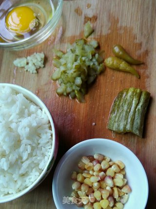 Fried Rice with Corn Kernels and Kimchi Egg recipe