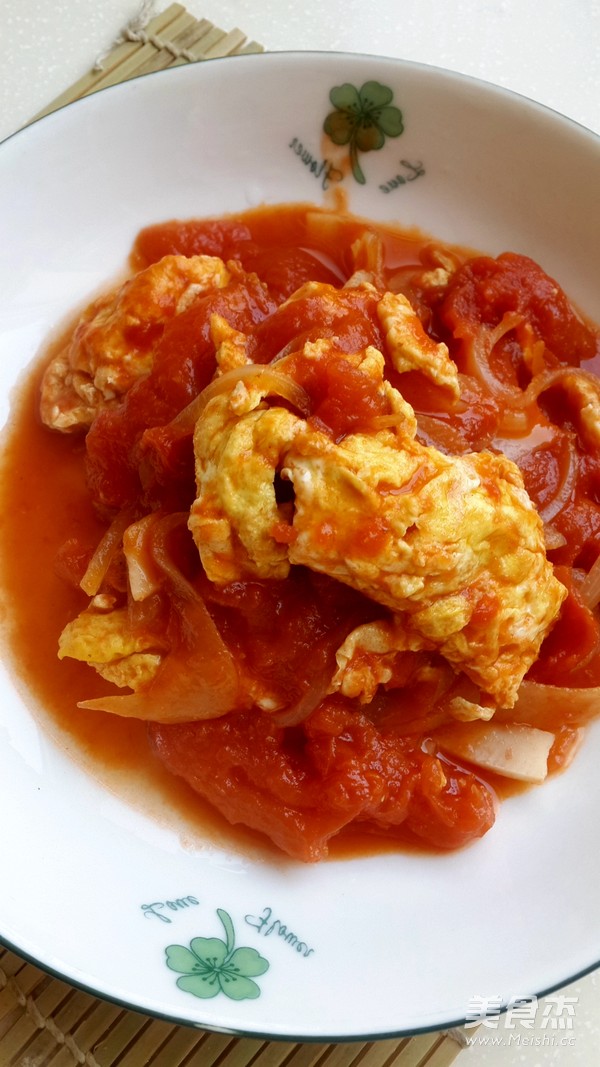 Scrambled Eggs with Coconut Tomatoes recipe