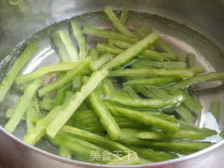 Bitter Gourd with Spicy Sauce recipe