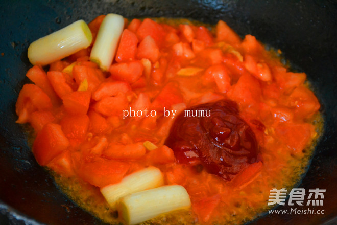 Sweet and Sour Long Li Fish Hot Pot recipe