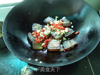 Roasted Bacon with Pepper and Garlic recipe
