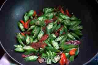 Sautéed Okra with Sausage recipe
