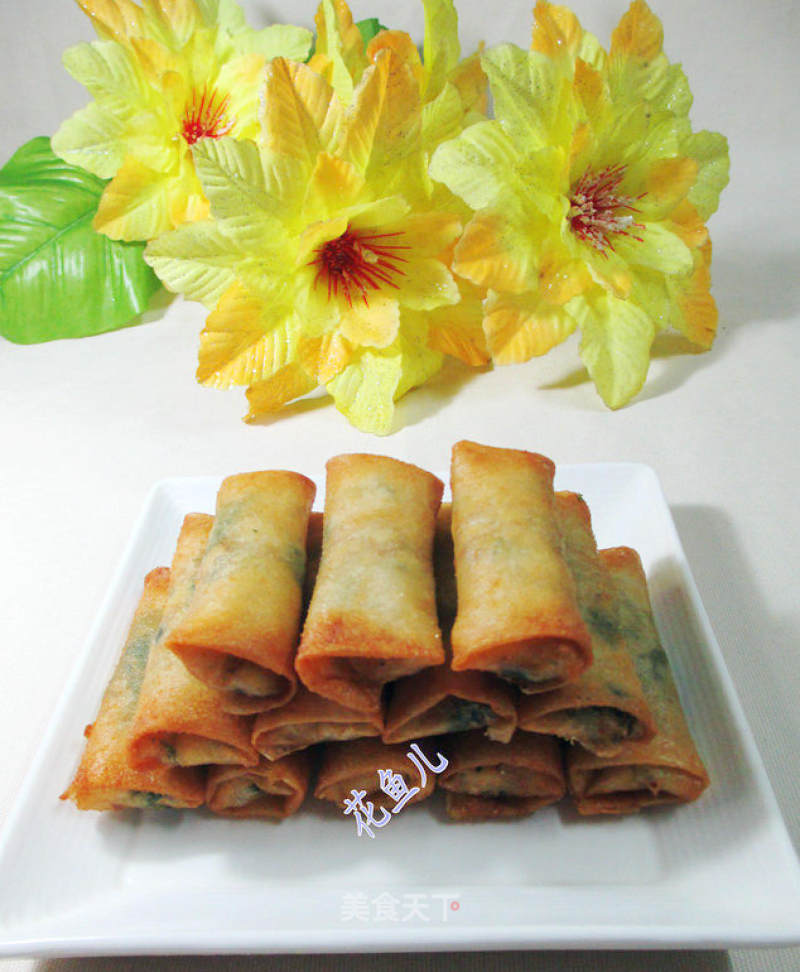 Spring Rolls with Celery Leaf and Dry Stuffing recipe