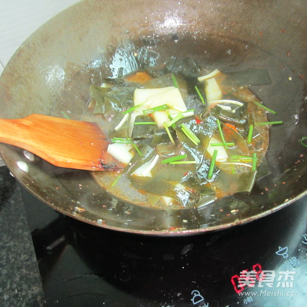 Tofu with Seaweed recipe