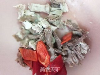 Grilled Meat with Cucumber recipe