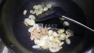 Stir-fried Rape with Shrimp Skin and Lily recipe