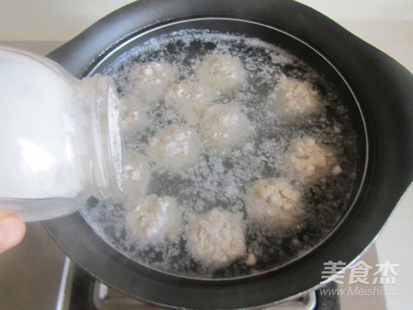 Green Vegetable Tofu Meatball Soup recipe