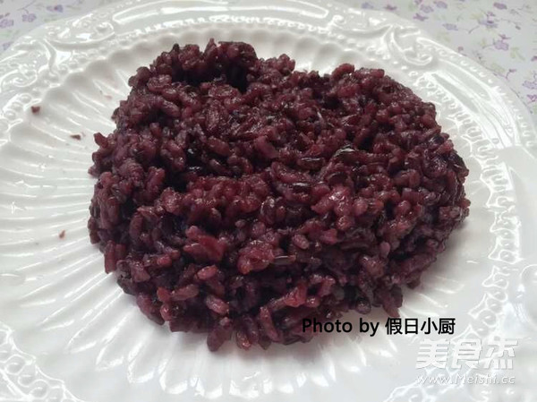 Shredded Coconut Black Rice Ball recipe