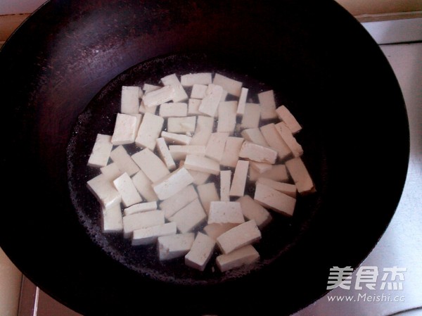 Okra Tofu Soup recipe