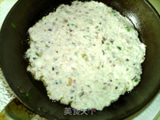 Taro Pancakes with Minced Meat recipe