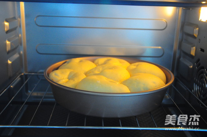 Crispy Coconut Buns recipe