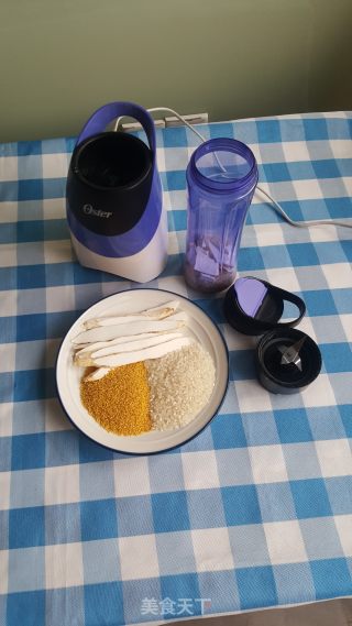 Homemade Baby Spleen Rice Noodles recipe