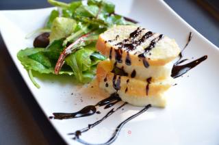 Brie Cheese, Balsamic Vinegar and Toast with Salad recipe