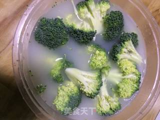Vegetarian Stir-fried Broccoli recipe