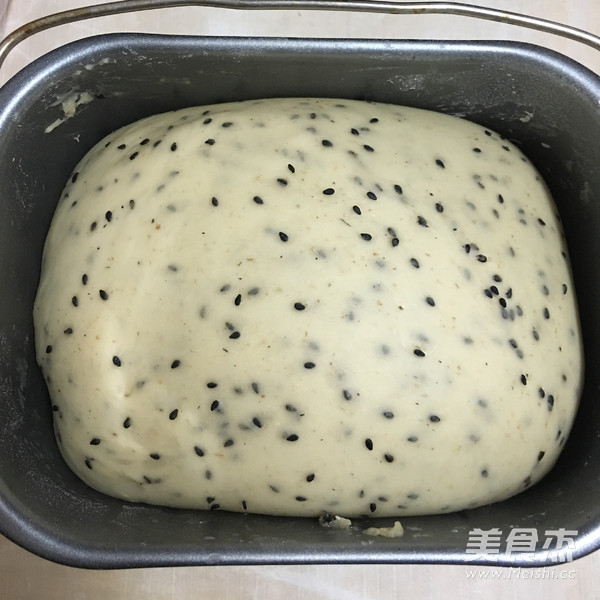 Coconut Black Sesame Bread recipe