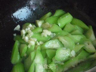 Garlic Loofah recipe